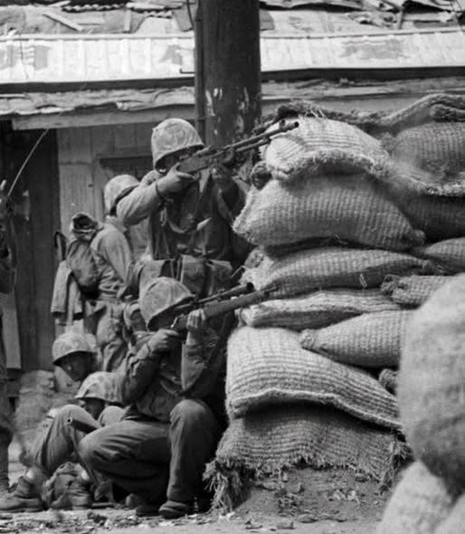 Marines Battle to Recapture Seoul — 1950